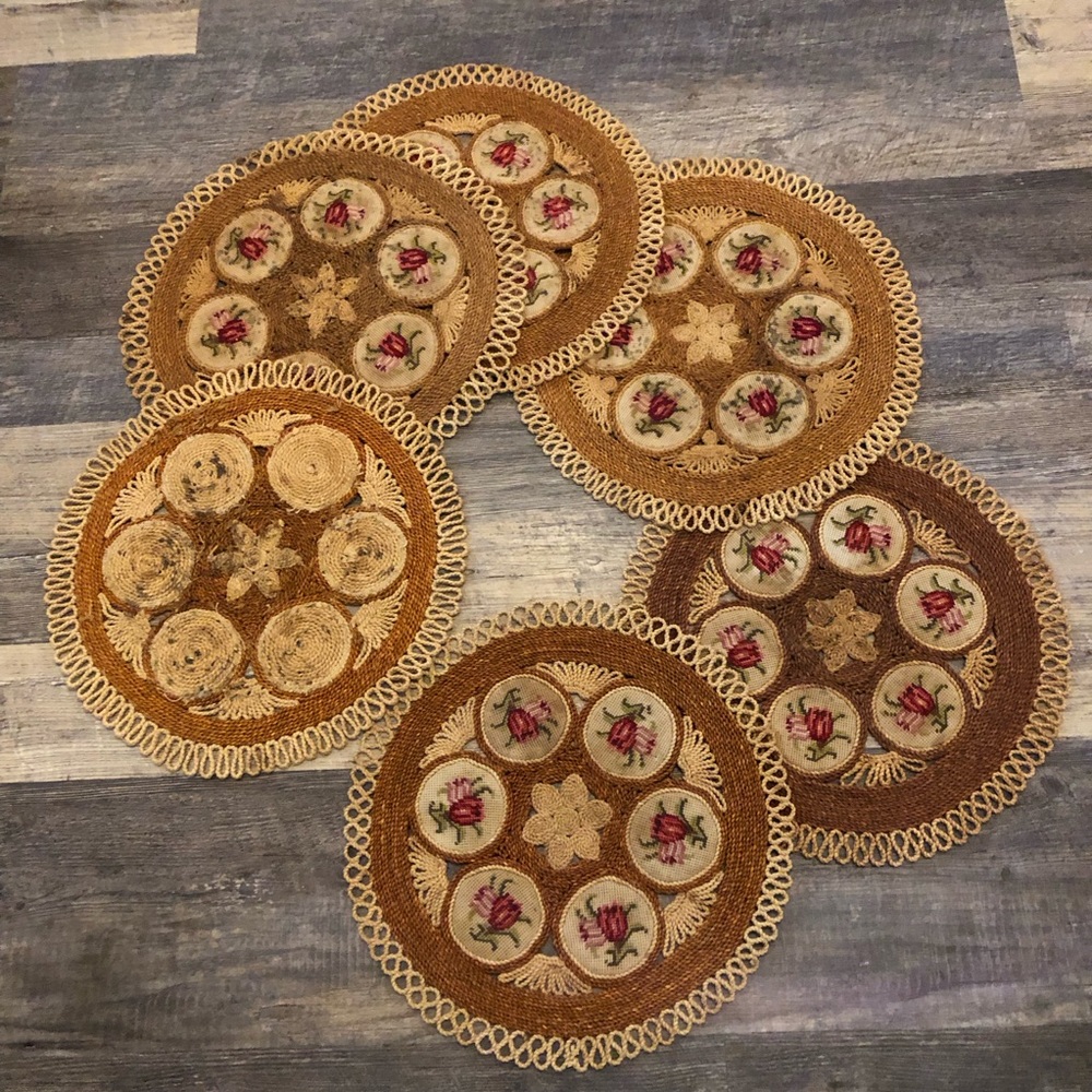 Vintage 70's XL Handwoven Raffia and Floral Embroidery Tablescapes - 6